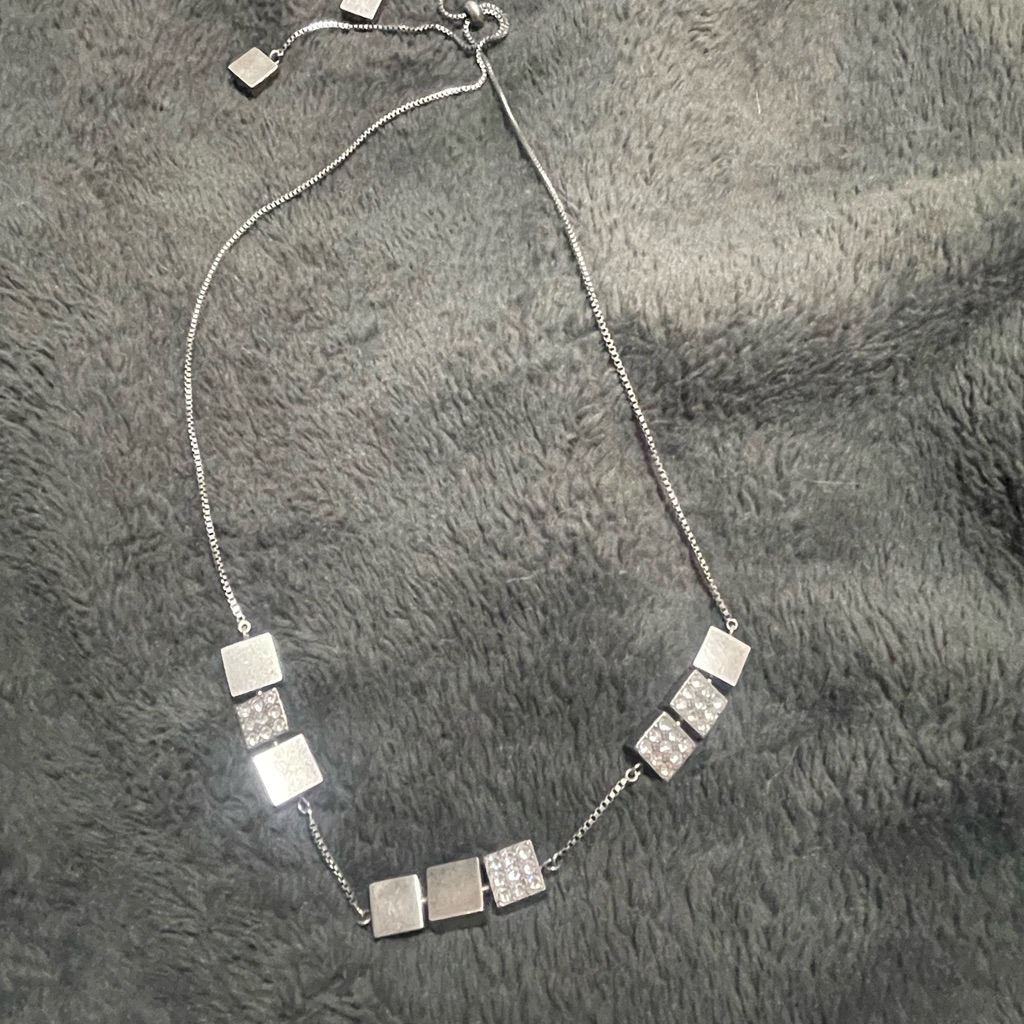 Elegant Silver Necklace With Crystals And Square Accents
